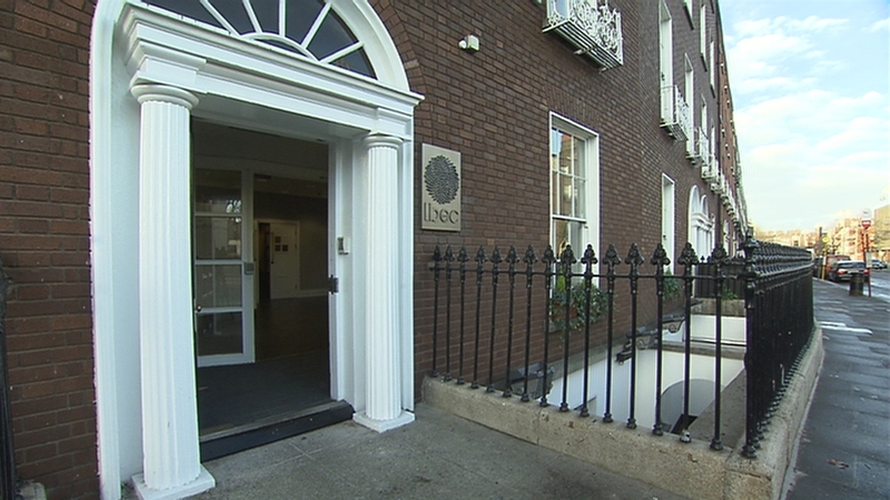 According to Ibec's September survey of 340 companies, the average pay rise in 2016 will be 2%