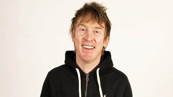 There were no shortage of people queuing up to meet Hector Ó hEochagáin at the Ploughing Championships ahead of his return to TG4 with a brand new show.
