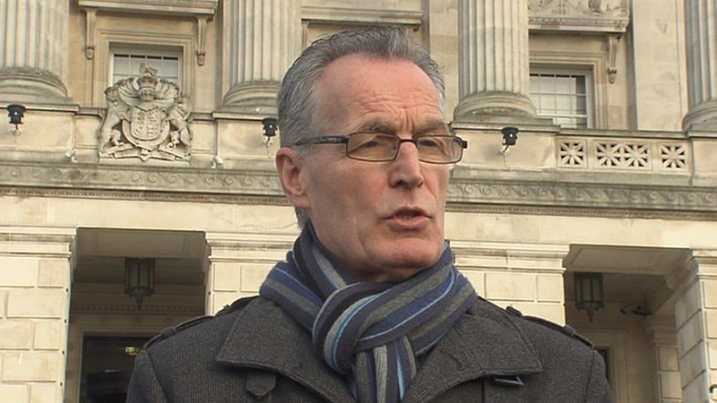 Sinn Féin said Gerry Kelly removed the clamp from the front wheel of his car