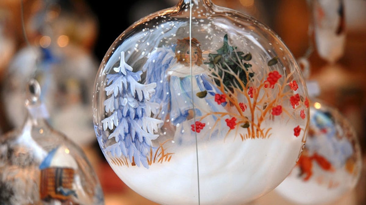 Páistí ó Scoil Cholmcille, Oilean Thoraí.