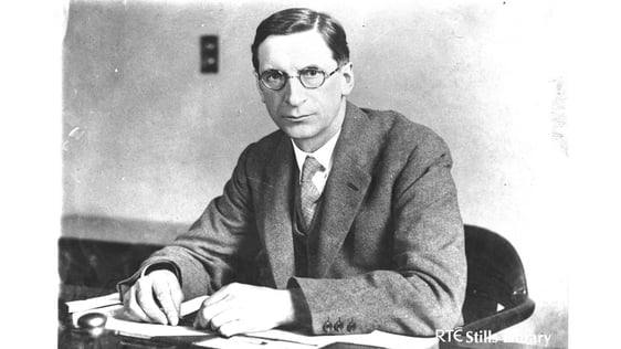 Eamon deValera (1932)