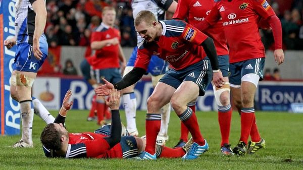 Munster will be looking for JJ Hanrahan and Keithg Earls to combine to good effect against the Warriors
