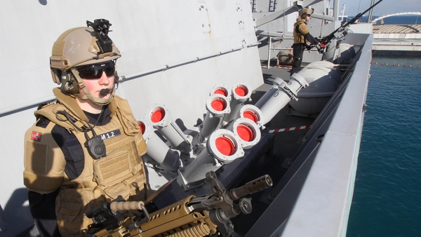 Norwegian ships are waiting to remove chemical weapons from Syria