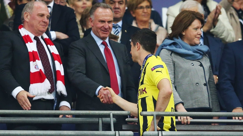 Uli Hoeness (L) has admitted to tax evasion charges in Germany