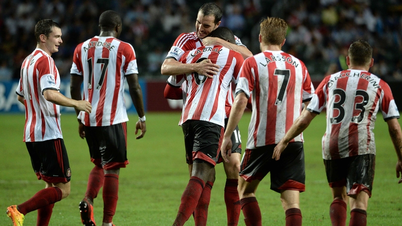 Sunderland are in pole position to reach their first Wembley cup final since 1992