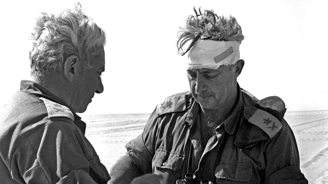 This photo of Ariel Sharon (right) became an iconic image of the Yom Kippur 1973 Middle East war