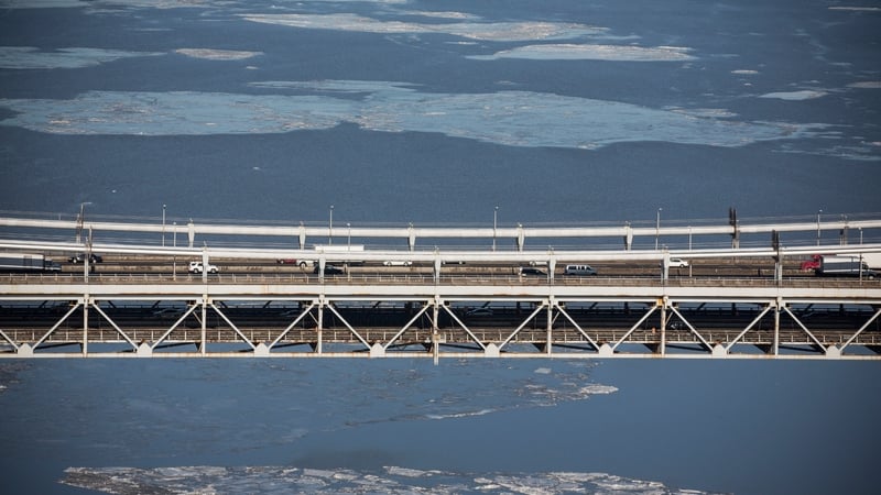 Members of NJ Governor Chris Christie's staff appear to have engineered a traffic jam