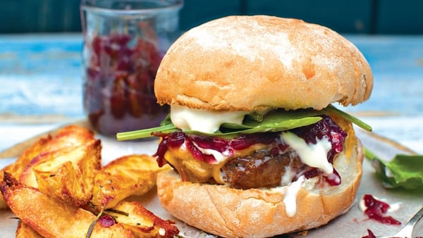 Superburger with Red Onion Marmalade, Cheddar and