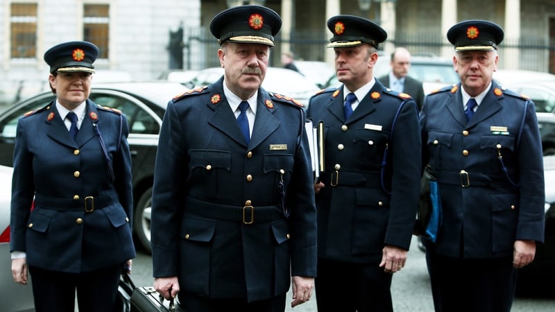 Alan Shatter is referring allegations of abuse of the penalty points system to the Garda Ombudsman