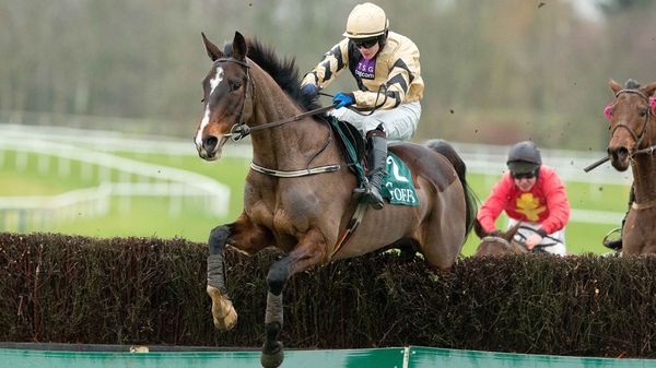 On His Own made light work of Cork outing