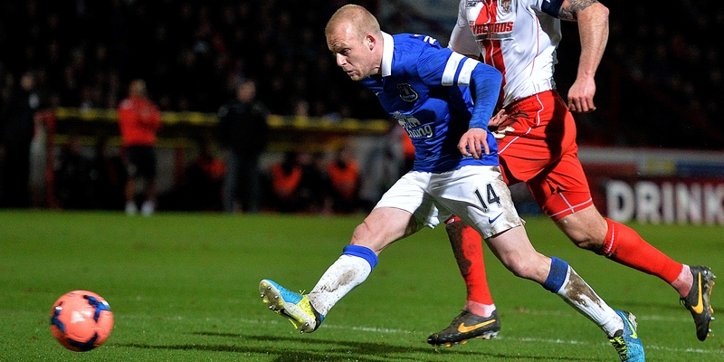 Steven Naismith scored twice in Everton FA Cup clash with Stevenage