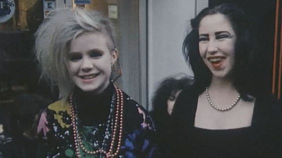 Dublin Street Style (1989)