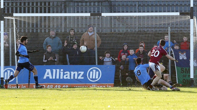 Dessie Dolan of Westmeath scores a goal against Dublin