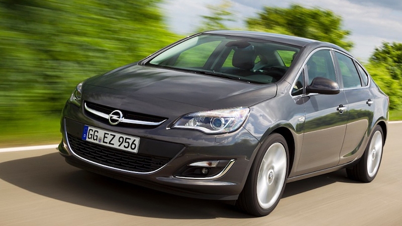 The Astra qualifies in tax band 'A2' (€180) for annual road tax