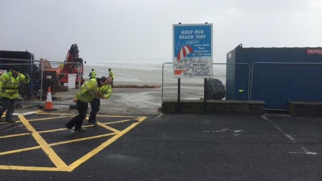 Strong winds in Tramore, Co Waterford this morning