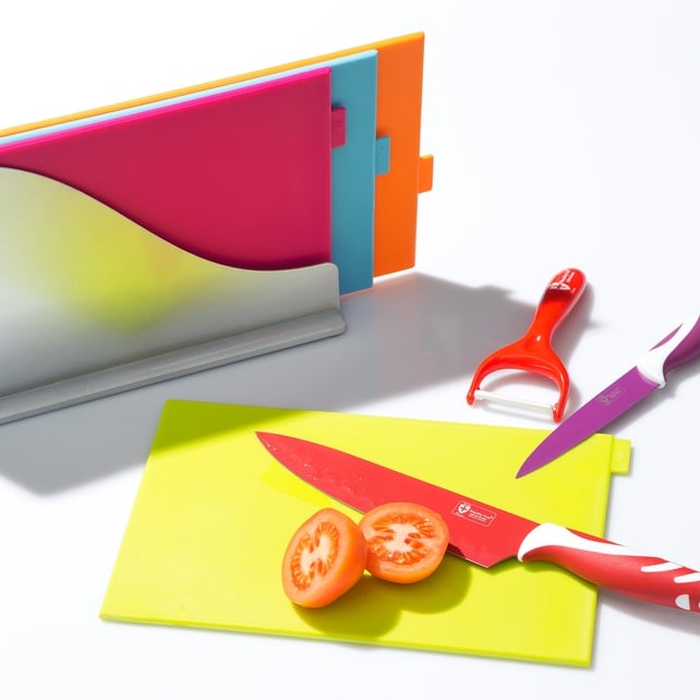 7PC Royal line Knive set, special bonus peeler €18.00