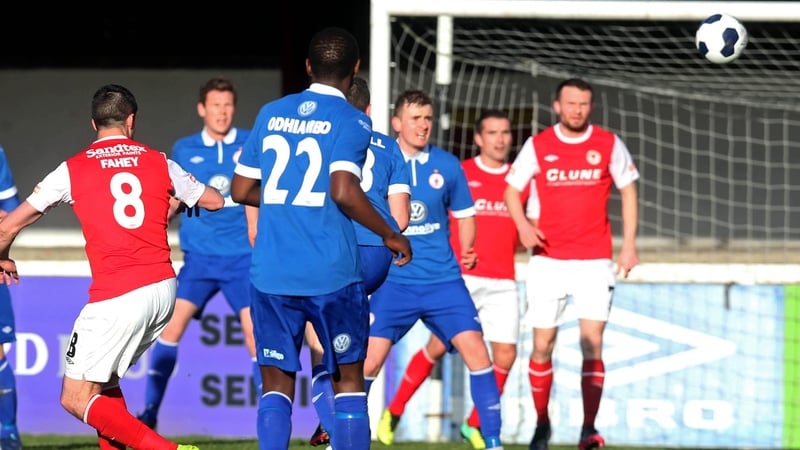 Keith Fahey scores the winning goal