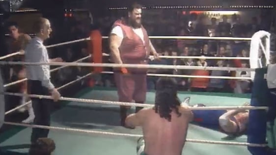 Giant Haystacks in Cavan (1989)