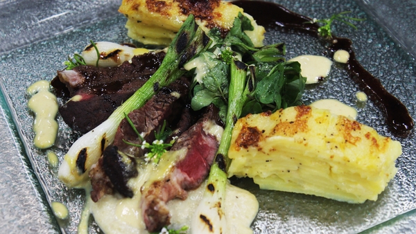 Beef heart rib eye with potato gratin and shallot