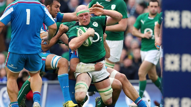 Paul O'Connell carries for Ireland under fierce Italian pressure