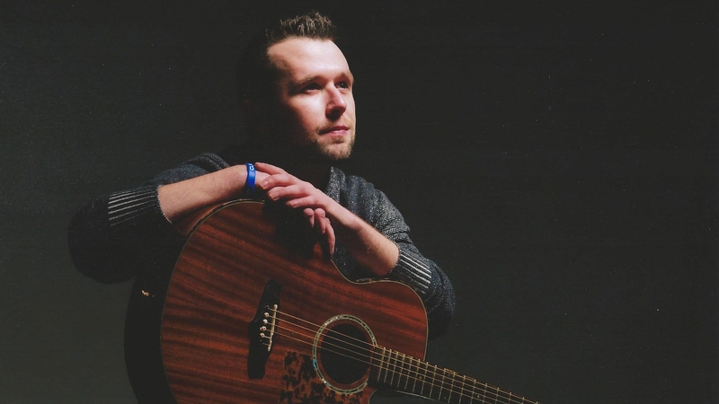 Quinn - Playing it by ear