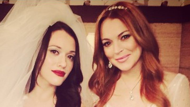 Kat Dennings and Lindsay Lohan on the set of 2 Broke Girls