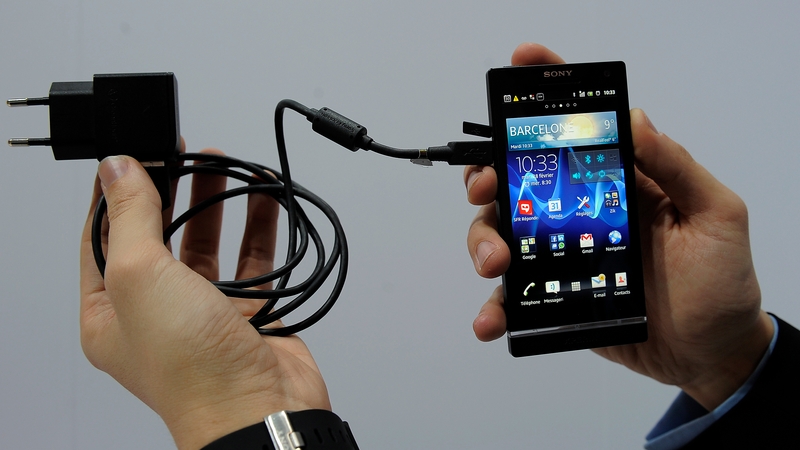 The European Commission must now detail the conditions under which a common mobile phone charger would be imposed