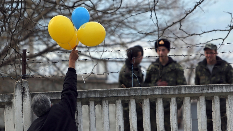 Fitch cuts its outlook for Russia to negative from stable