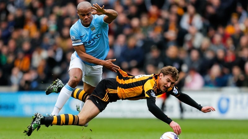 Vincent Kompany has signed a five-year deal with Man City