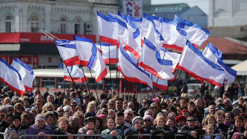 Pro-Russia supporters rally in Lenin Square in Simferopol, Ukraine