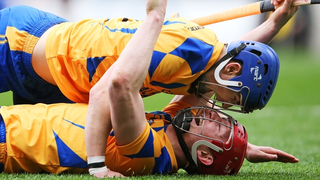 Joe Canning celebrates with Martin Dolphin