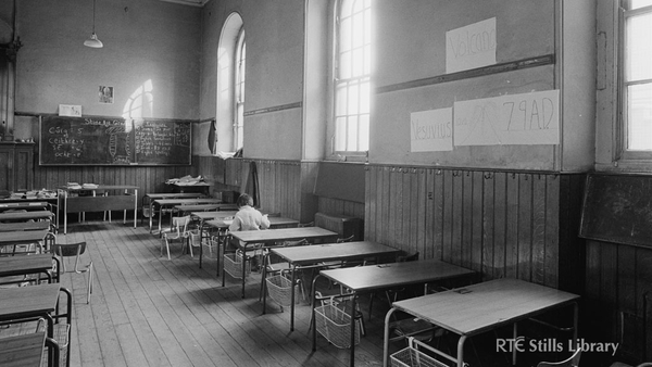 Primary School Classroom © RTÉ Archives 2284/040