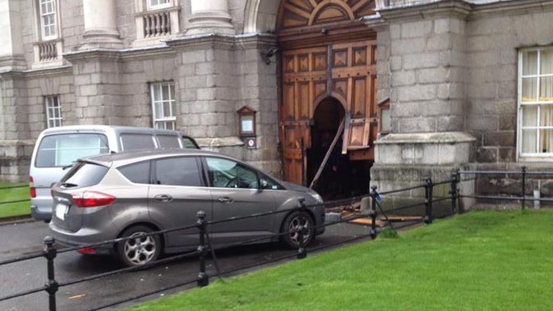 The historic gates at TCD were badly damaged (Pic: @donalmulligan)