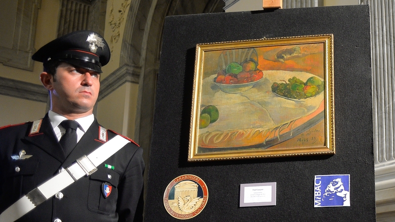 'Fruits sur une table ou nature au petit chien' was stolen in London