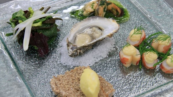 Irish seaweed platter with Soda bread