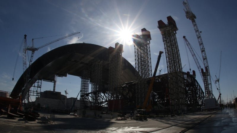 A planned arch will cover the site at Chernobyl