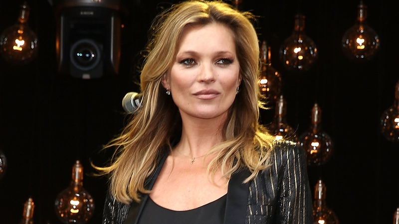 Moss launches Topshop line at Oxford Circus