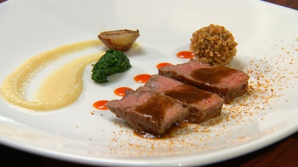 Fillet Beef with Guinness Gravy, Black Pudding Fri