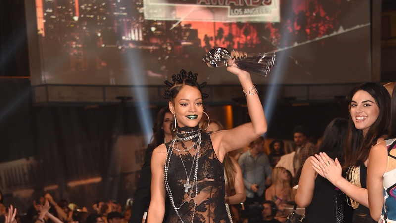 Rihanna wins big at iHeart Music Awards