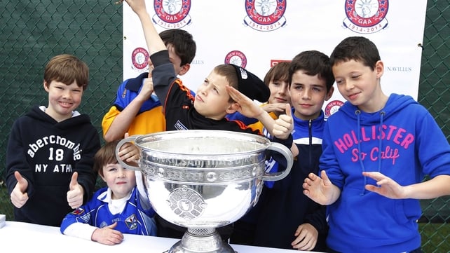 Young New York fans got up close with Sam Maguire