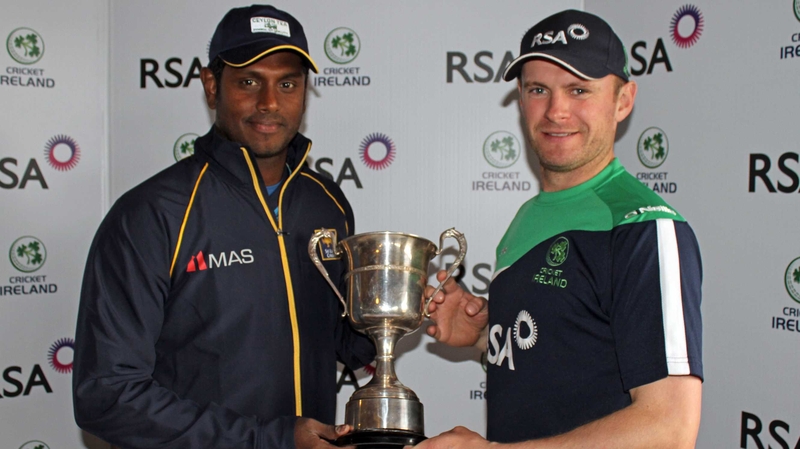 William Porterfield with Sri Lanka captain Angelo Matthews ahead of this week's ODI series