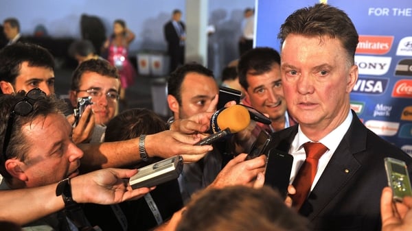 Louis van Gaal wants the Man United job