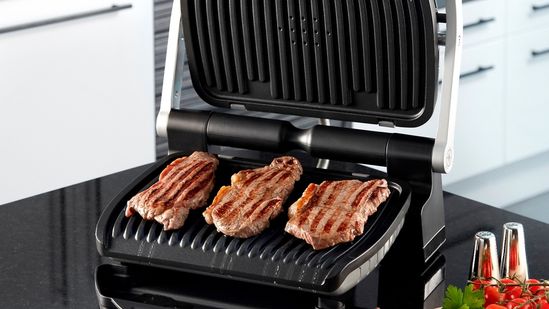 Cook the perfect steak with the Tefal OptiGrill