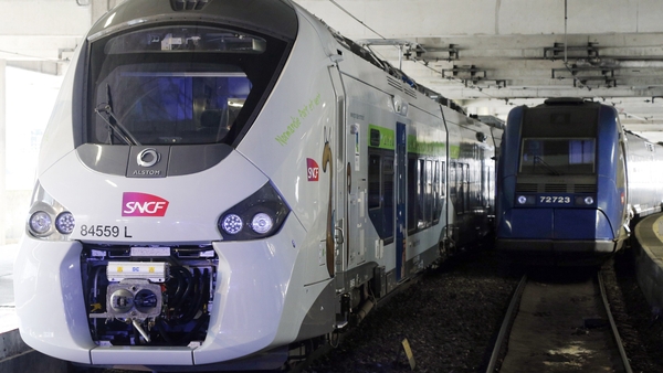 The new trains are too wide for 1,300 rail platforms across France