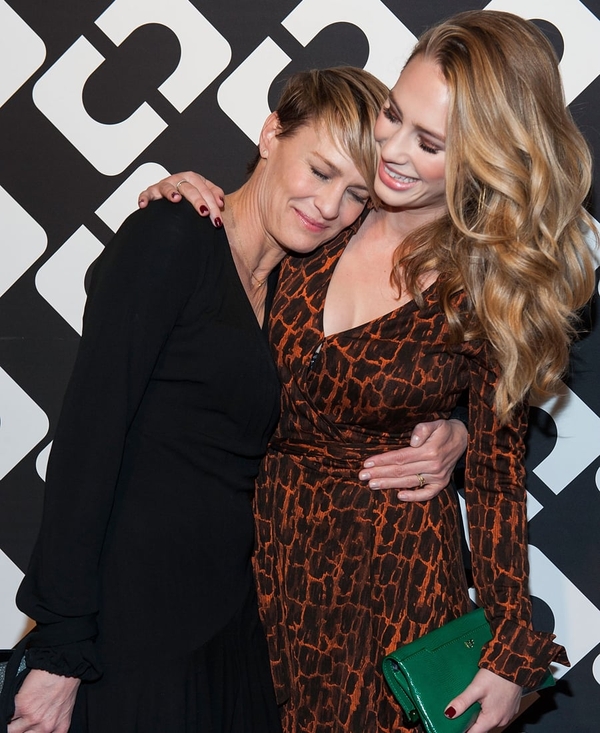 Dylan Penn with mother Robin Wright