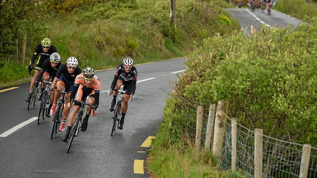 The breakaway group pass through Sneem