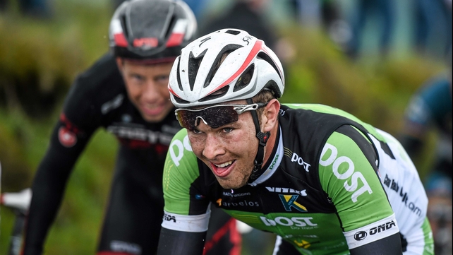 An Post Chain Reaction's Owain Doull in climbing mode