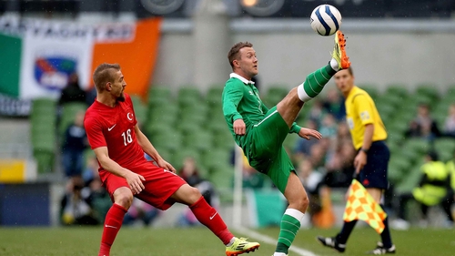 Aiden McGeady in action last night at the Aviva Stadium