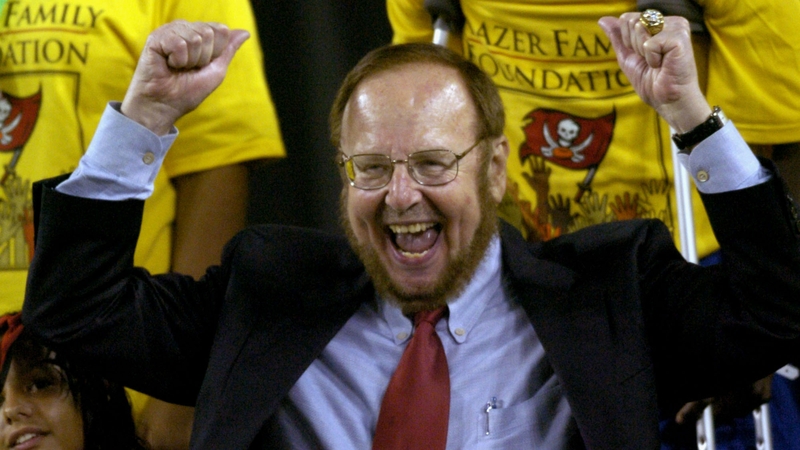Manchester United owner Malcolm Glazer has died aged 86