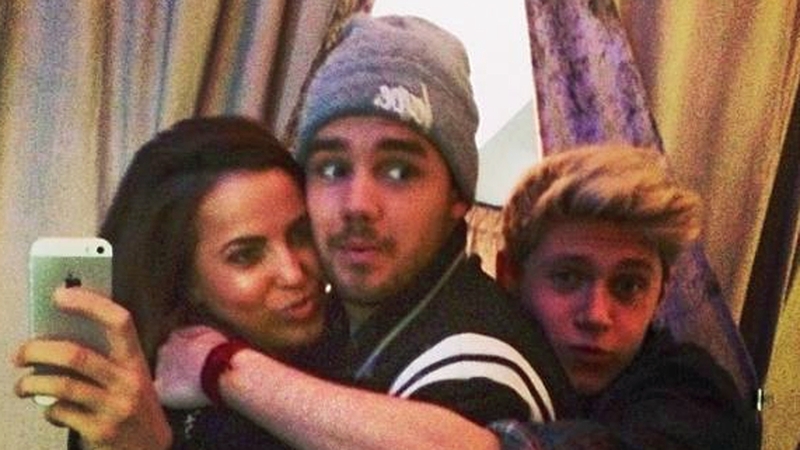 Liam shared the snap with Sophia to his Instagram account